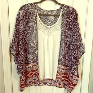 Three Piny Hearts Trinni Kimono w/white shell tank